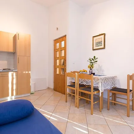 Juras Apartment