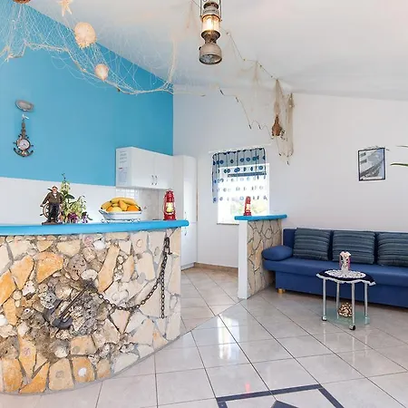 Juras Apartment *